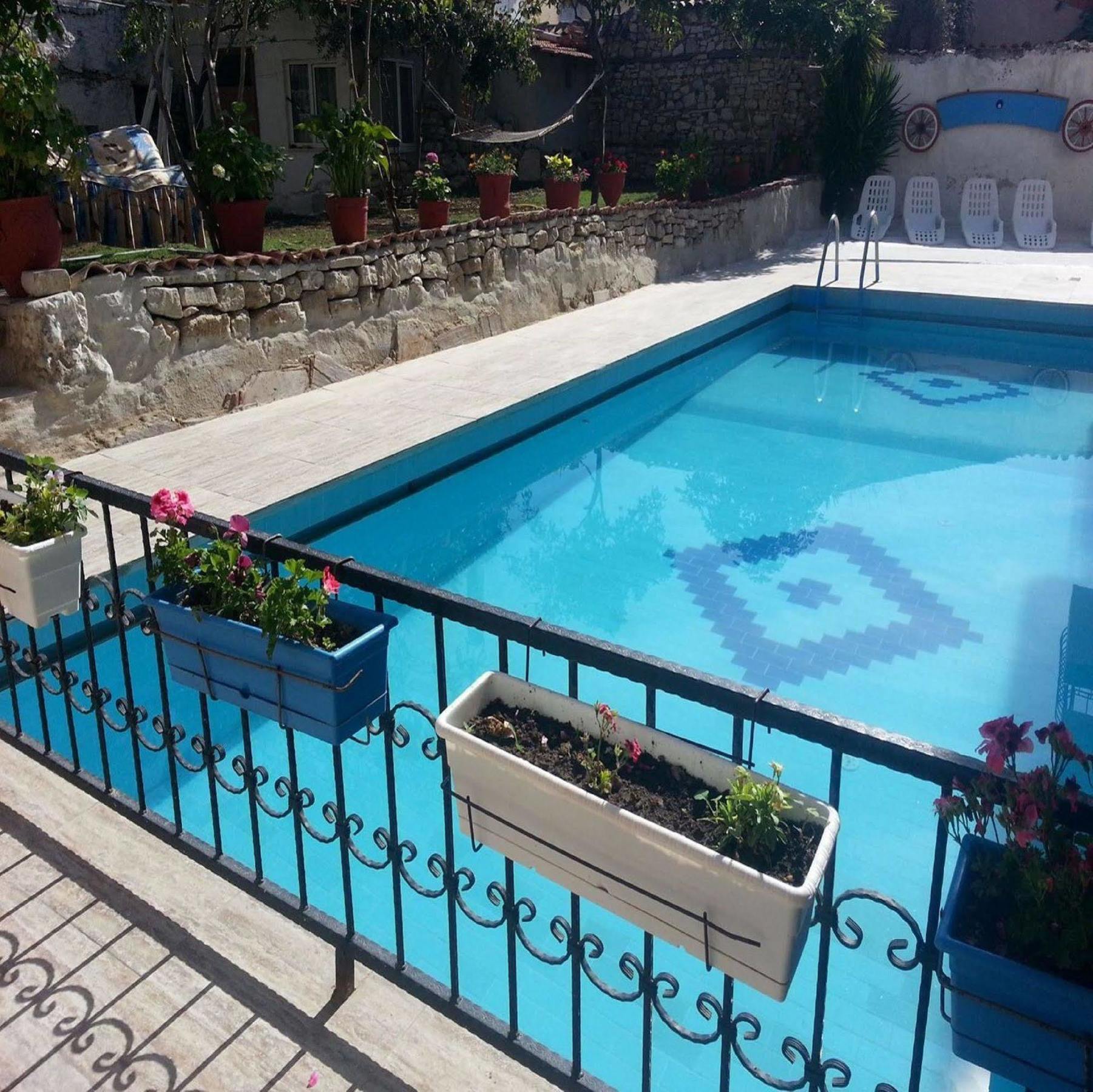 Sezgin * Kusadası